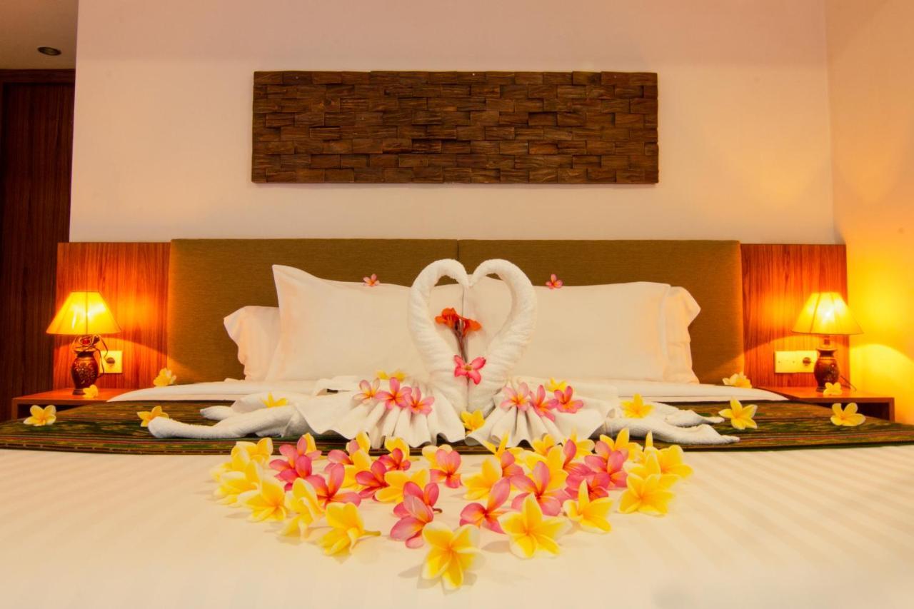 Diva Lombok Resort Senggigi Exteriör bild